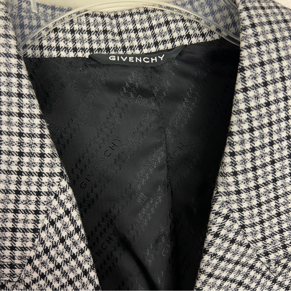 Givenchy Runway 2021 Houndstooth Open Oversized B… - image 6